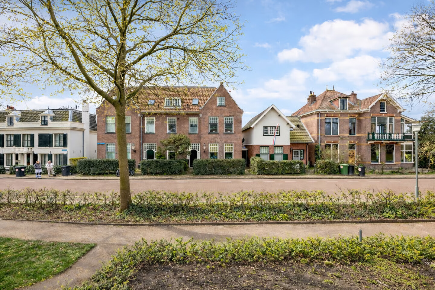 Twee-onder-één-kap te koop: Van Merlenlaan 3, Heemstede