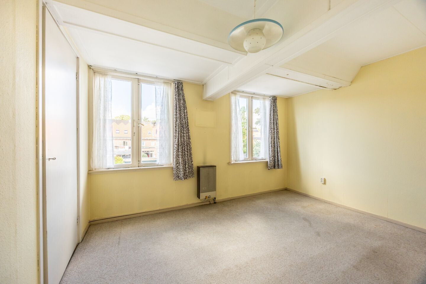 Tussenwoning te koop: Voorweg 73, Heemstede