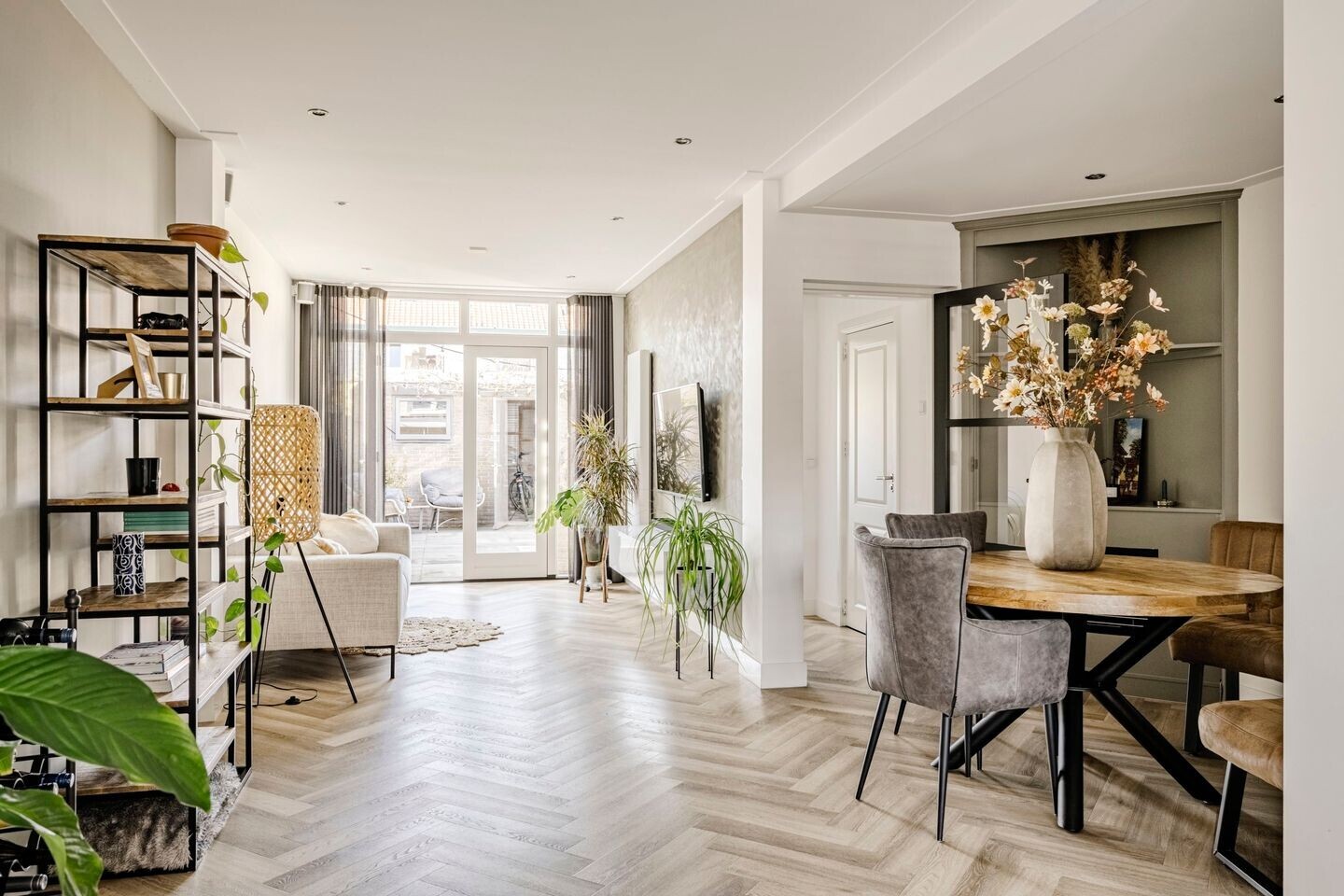 Tussenwoning te koop: Sumatrastraat 11, Heemstede