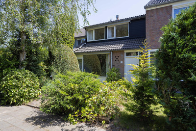 Huizingalaan 74