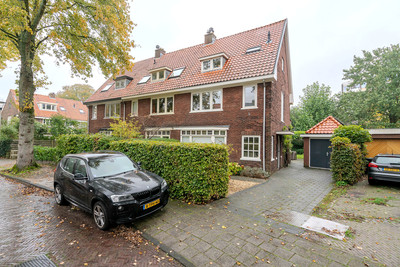 Maaslaan 7