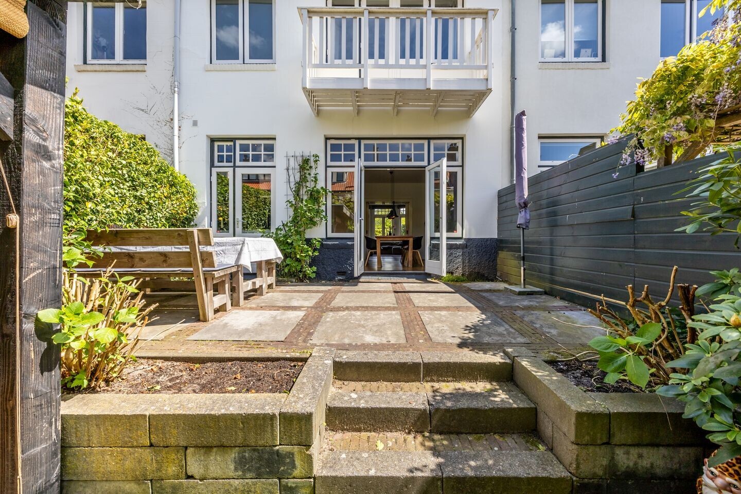 Tussenwoning te koop: Laan van Bloemenhove 3, Heemstede