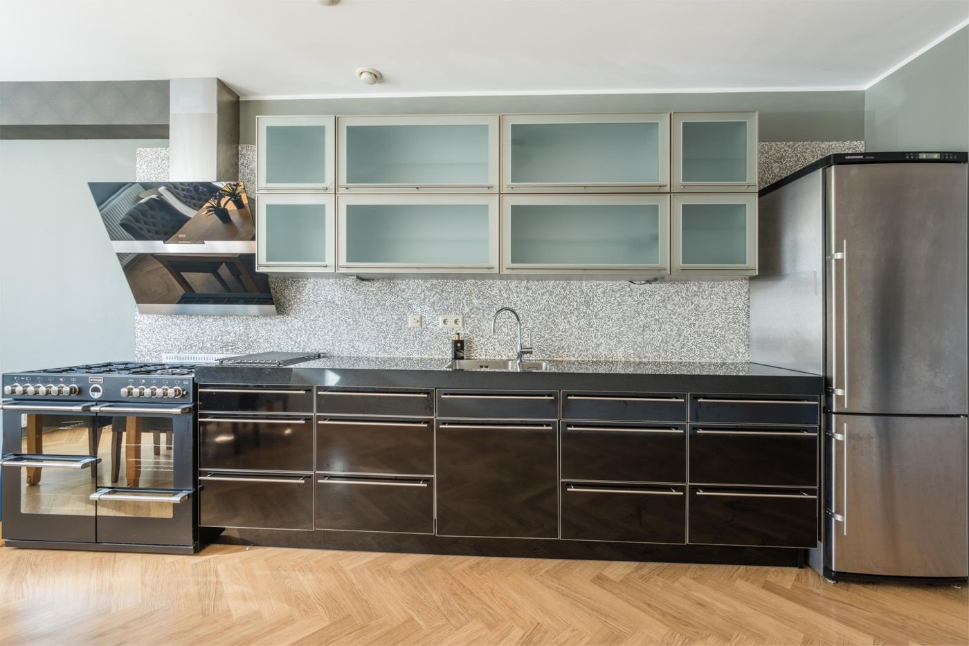 Tussenwoning te koop: Kraanvogellaan 18, Heemstede