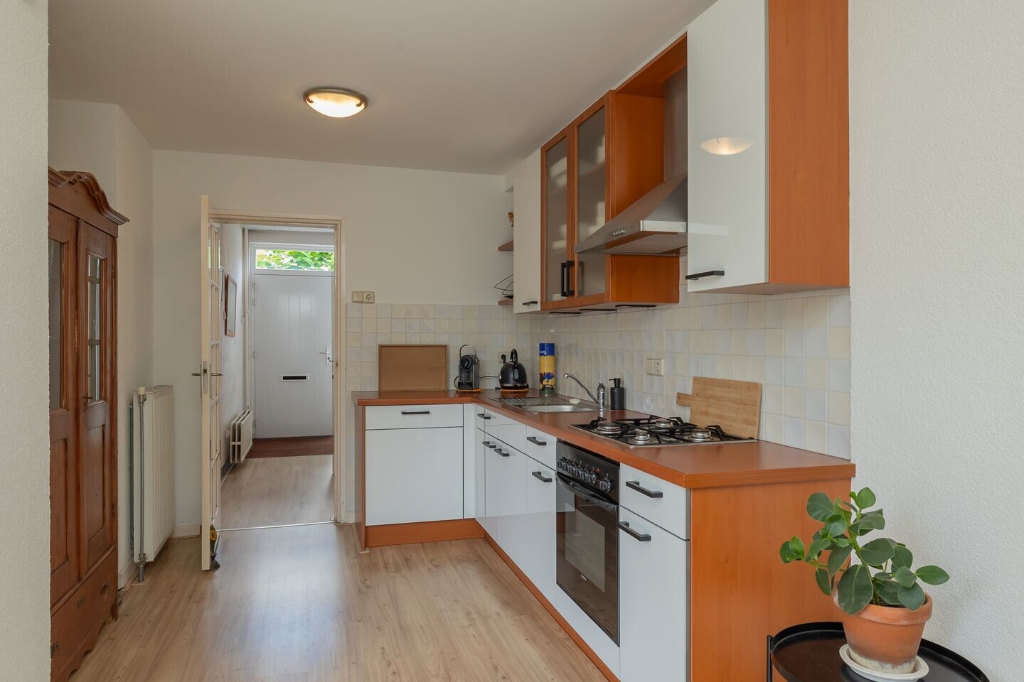 Tussenwoning te koop: Hyacinthenlaan 67, Bennebroek