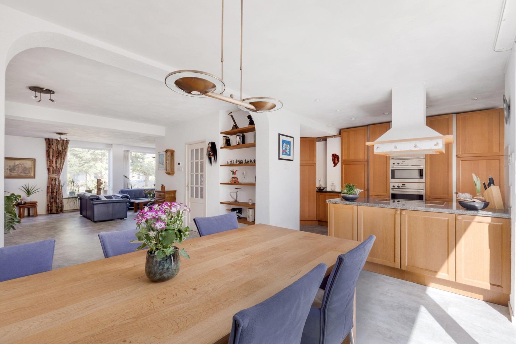 Hoekwoning te koop: de Ruyterlaan 24, Bennebroek