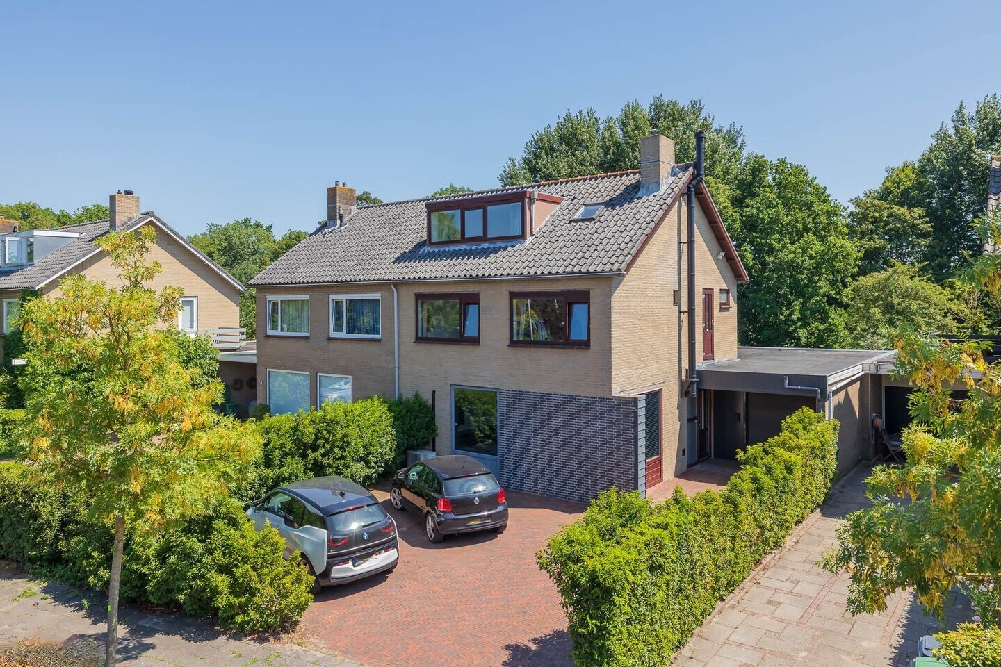 Tussenwoning te koop: de Ruyterlaan 38, Bennebroek