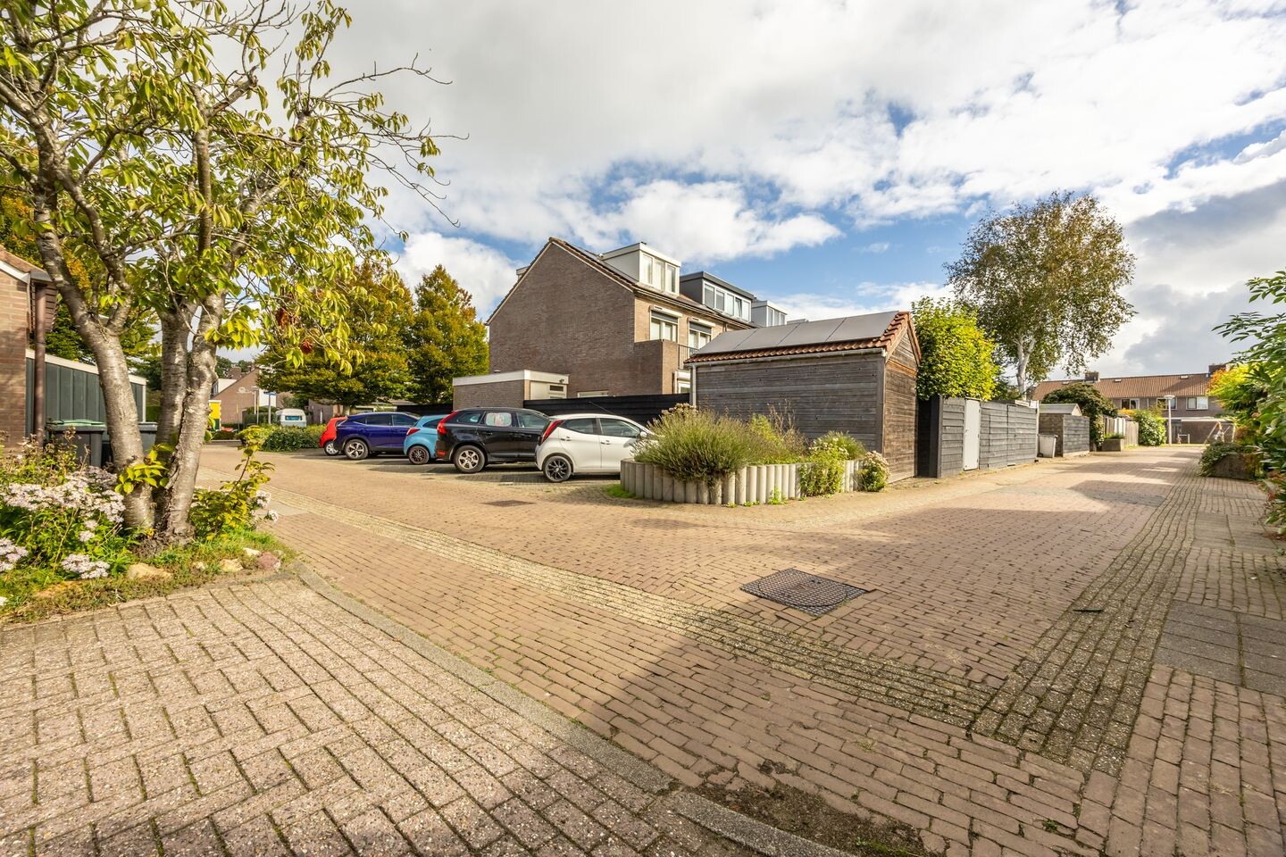 Tussenwoning te koop: van Kinsbergenlaan 50, Bennebroek