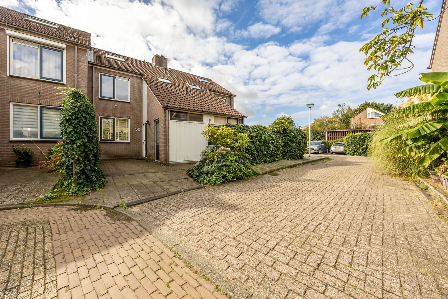 Tussenwoning te koop: van Kinsbergenlaan 50, Bennebroek
