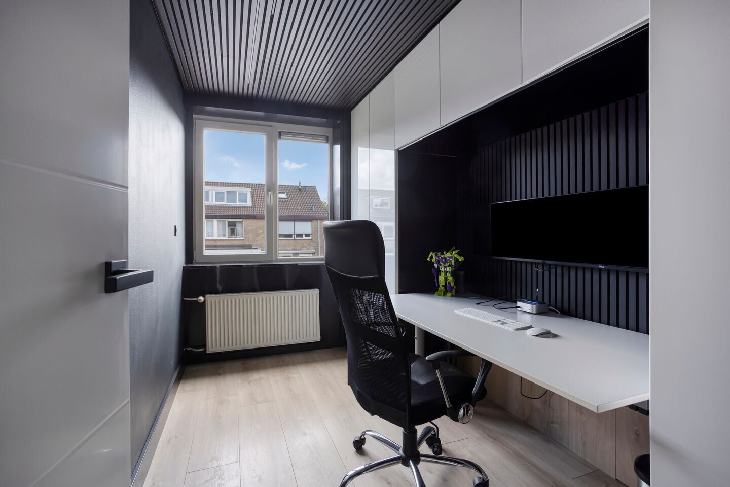 Tussenwoning te koop: Söderblomstraat 31, Hoofddorp