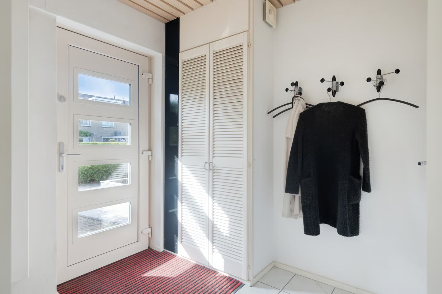 Tussenwoning te koop: Söderblomstraat 137, Hoofddorp