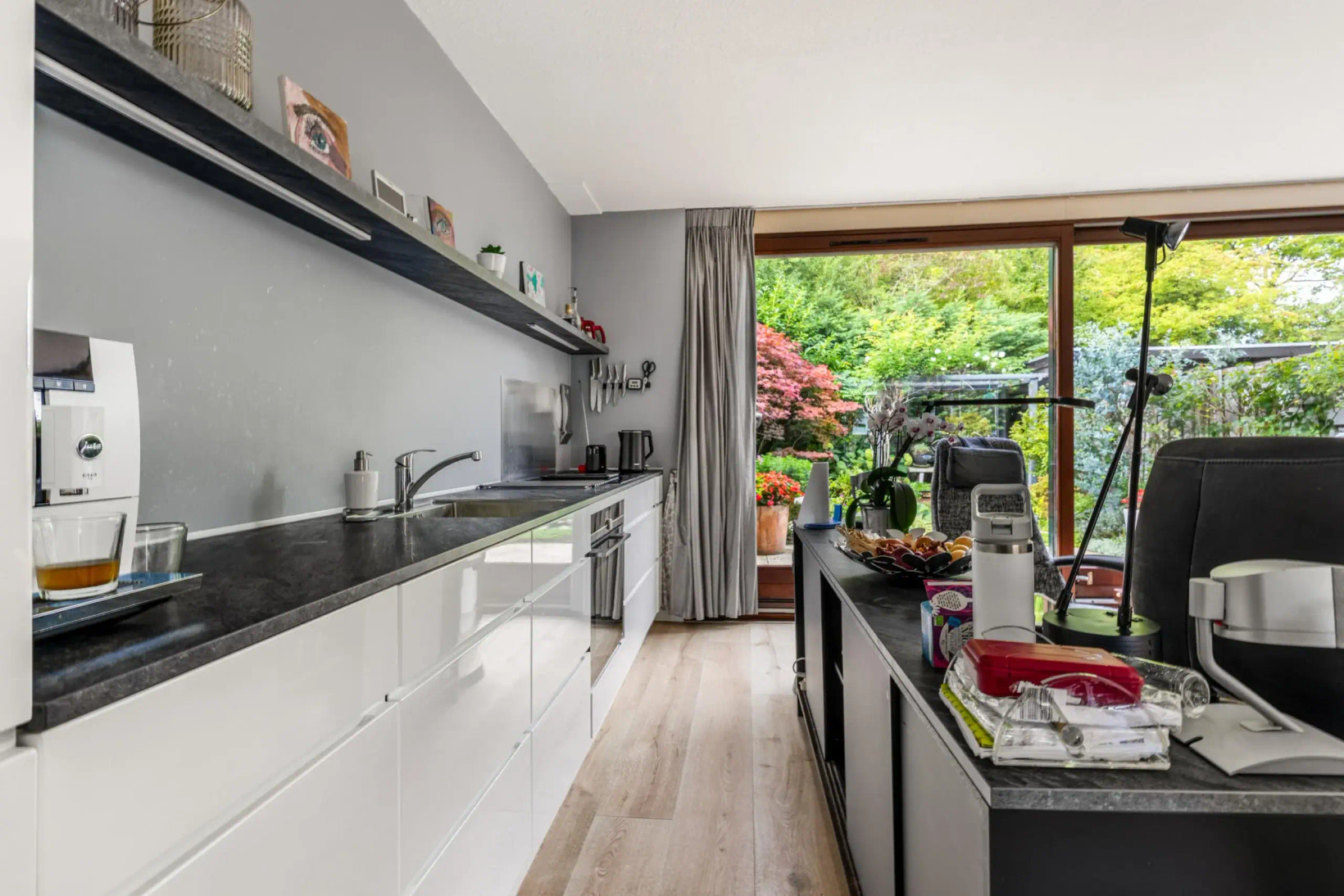 Hoekwoning te koop: Gandhistraat 5, Hoofddorp