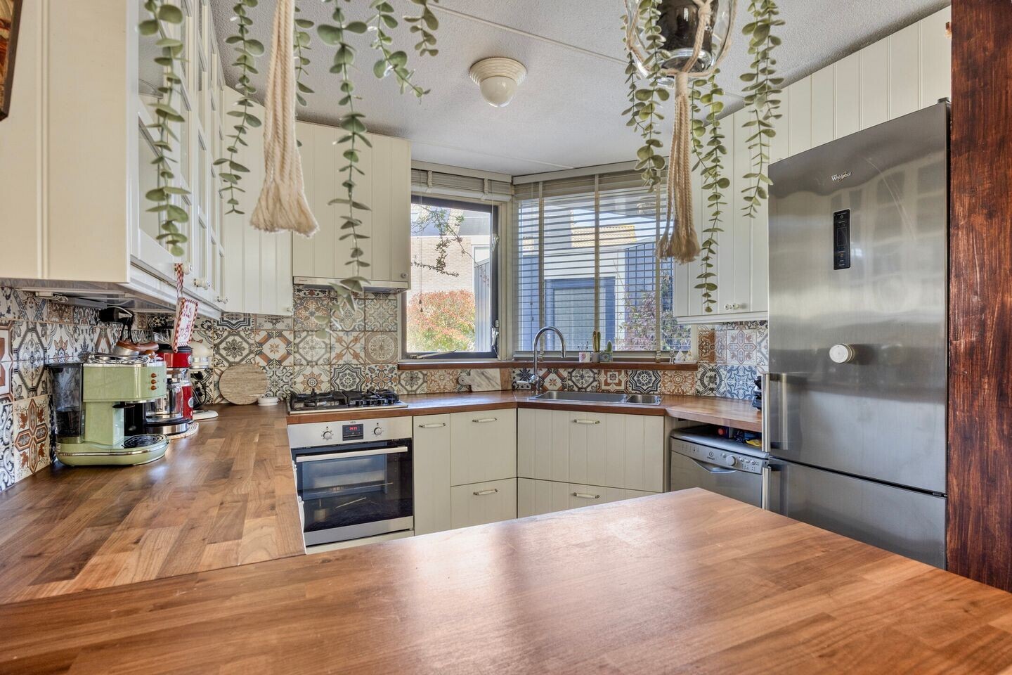 Tussenwoning te koop: Steve Bikostraat 35, Hoofddorp