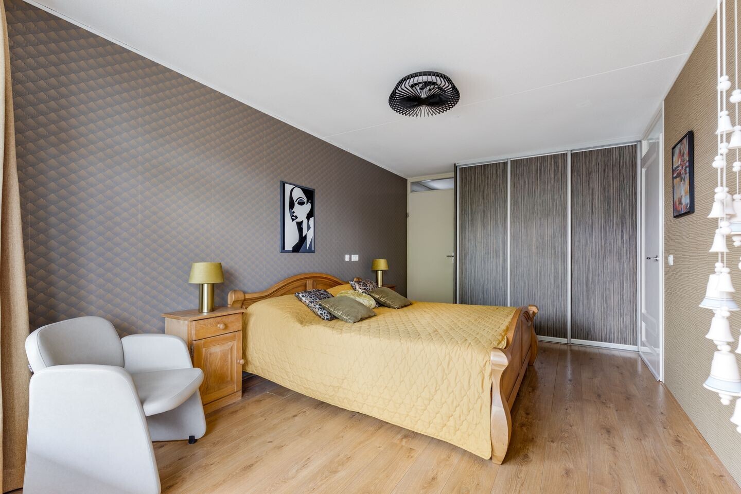 Appartement te koop: Burgemeester Pabstlaan 8-13, Hoofddorp