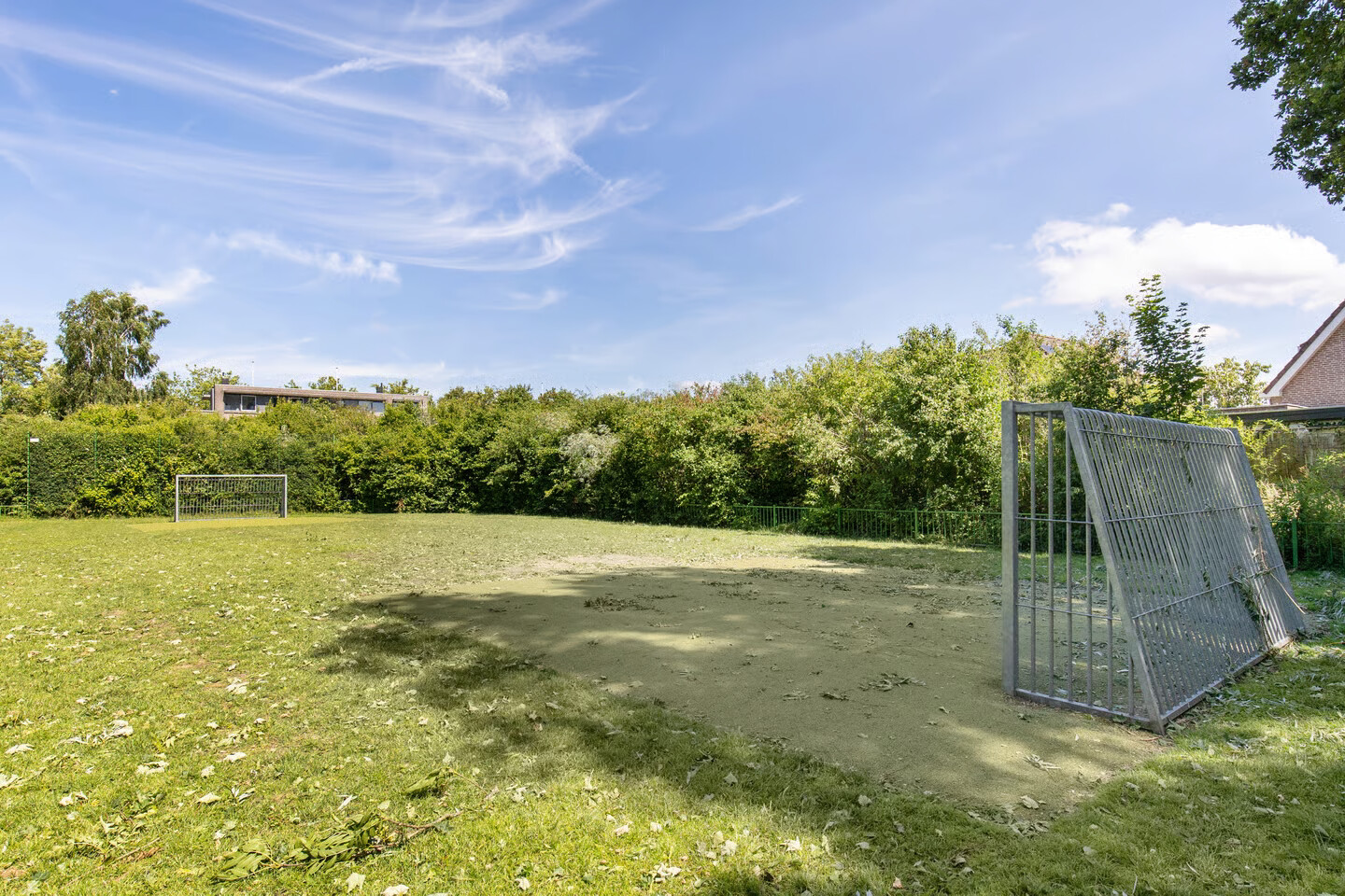 Tussenwoning te koop: Van den Berghlaan 415, Hoofddorp