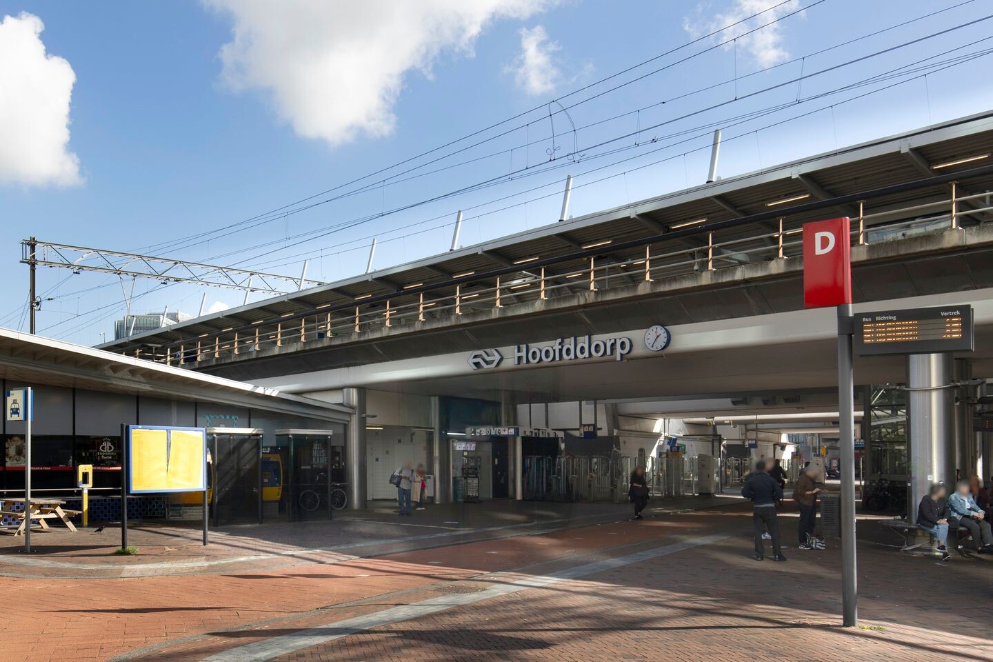 Appartement te koop: Van den Berghlaan 471, Hoofddorp