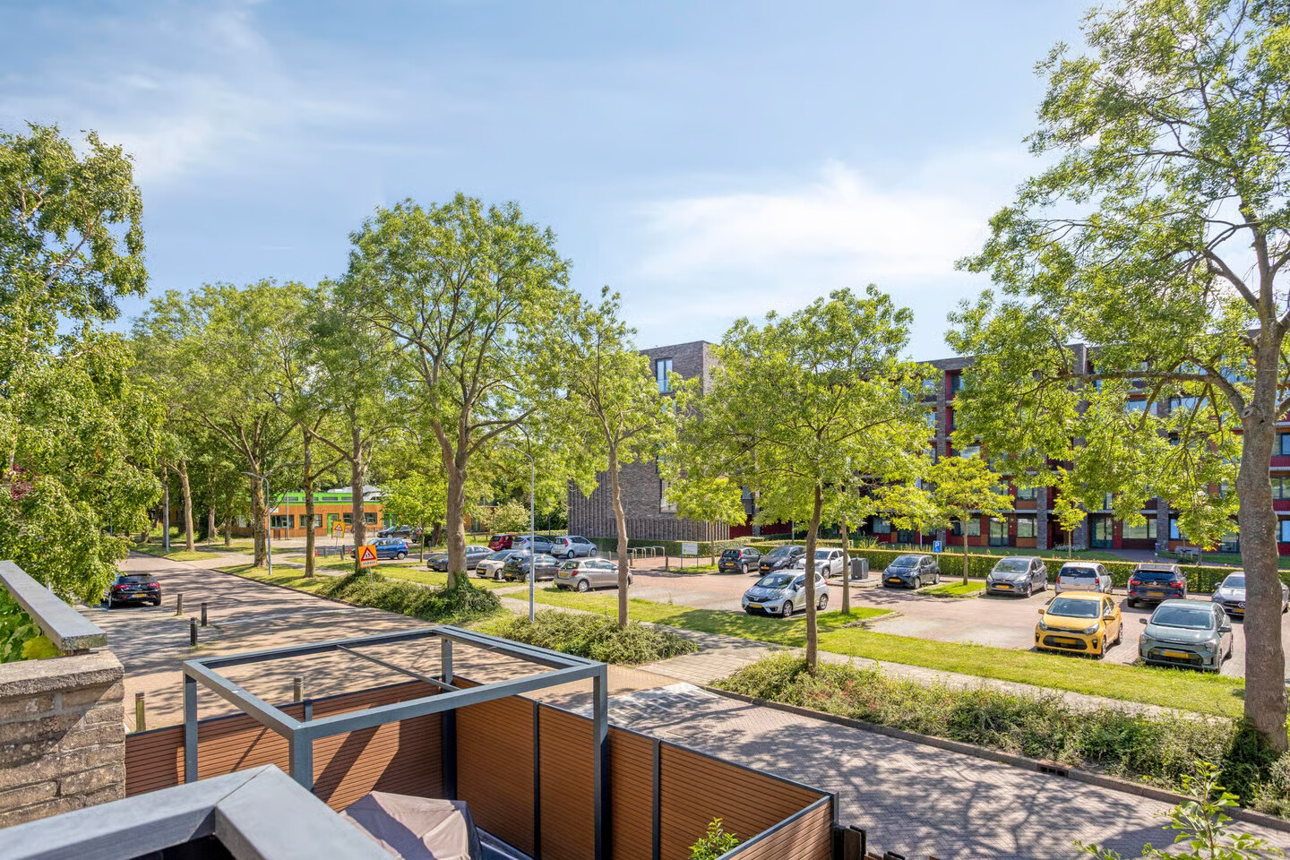 Appartement te koop: Van den Berghlaan 485A, Hoofddorp