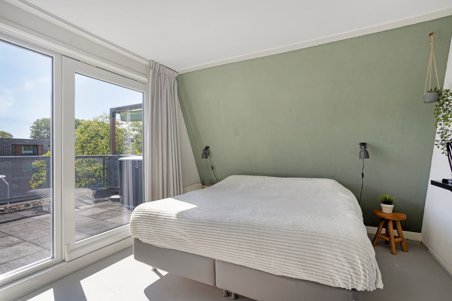 Appartement te koop: Van den Berghlaan 485A, Hoofddorp