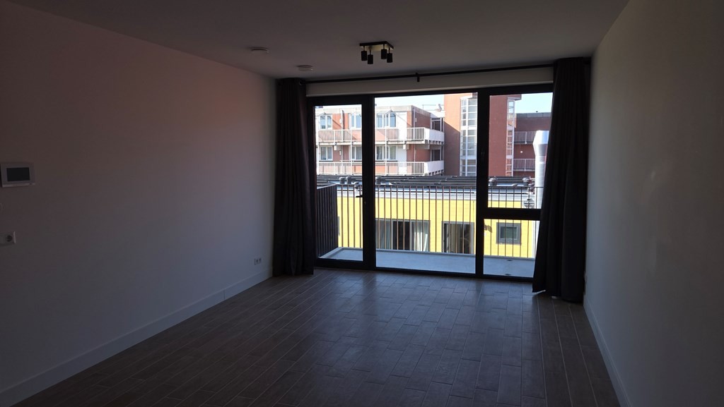 Appartement te huur: Kruisweg 664C, Hoofddorp