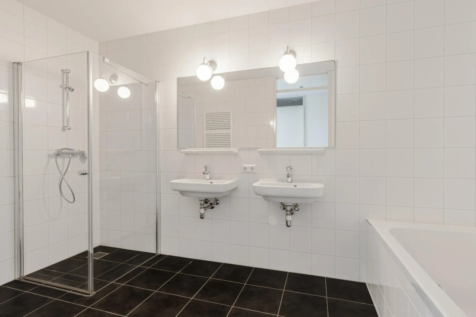 Appartement te koop: Marktplein 206, Hoofddorp