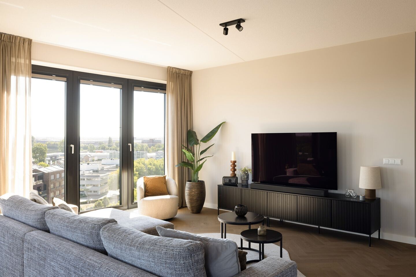 Appartement te koop: Niemeyerstraat 102, Hoofddorp