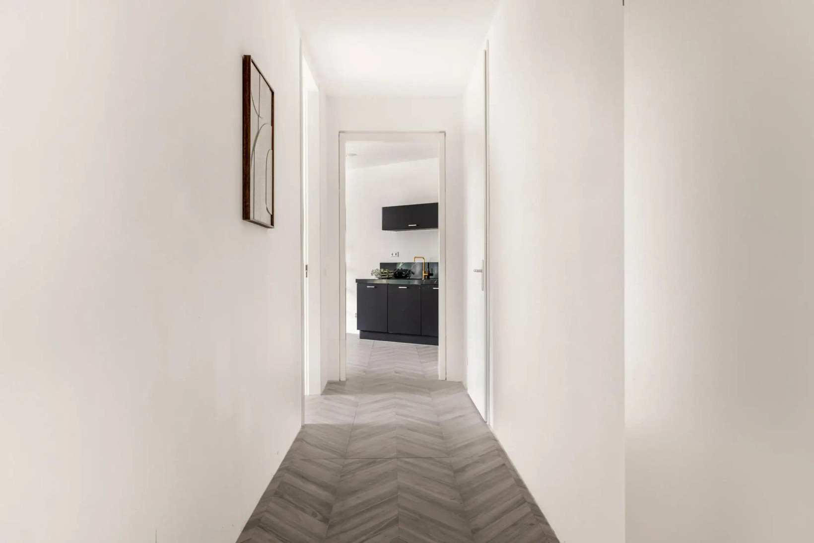 Appartement te koop: Mies van der Rohestraat 141, Hoofddorp