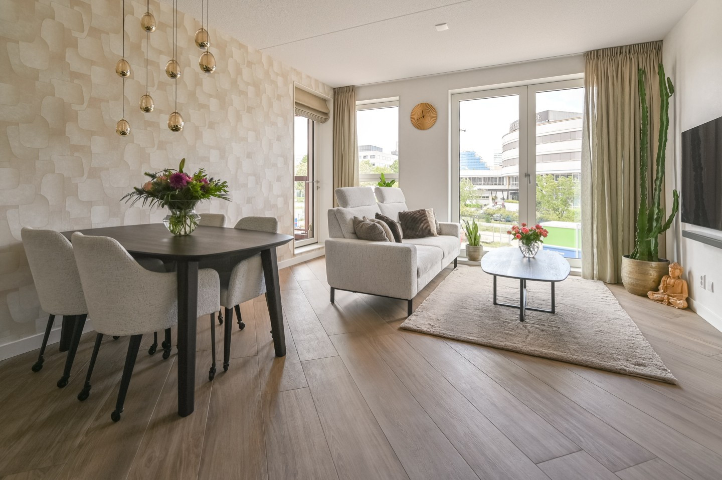 Appartement te koop: Mies van der Rohestraat 63, Hoofddorp