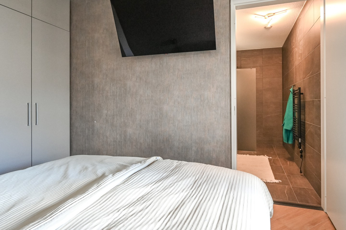 Appartement te koop: Mies van der Rohestraat 63, Hoofddorp