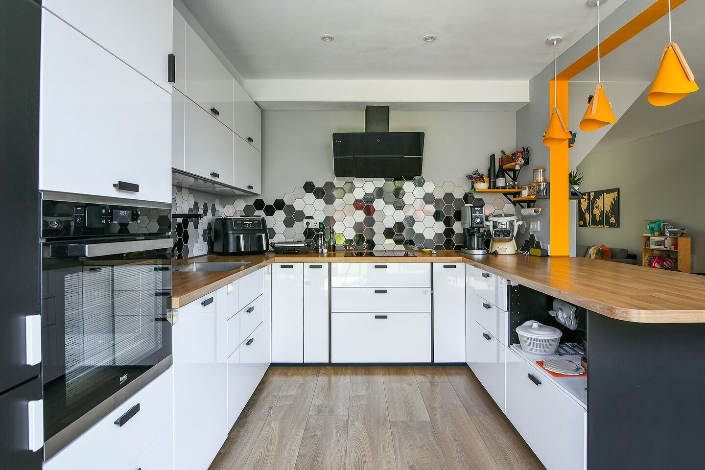 Tussenwoning te koop: Kalorama 125, Hoofddorp