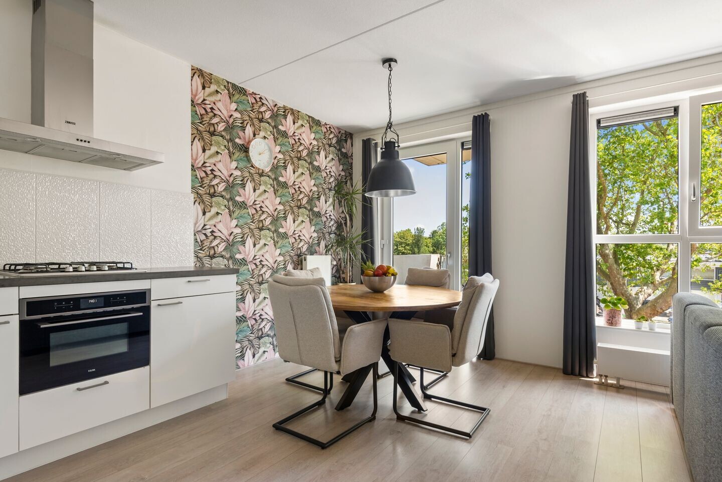 Appartement te koop: Van Lijnden van Hemmenstraat 159, Hoofddorp
