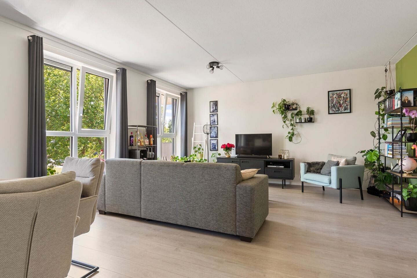 Appartement te koop: Van Lijnden van Hemmenstraat 159, Hoofddorp