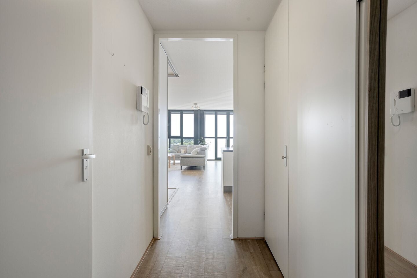 Appartement te koop: Raadhuisplein 120, Hoofddorp