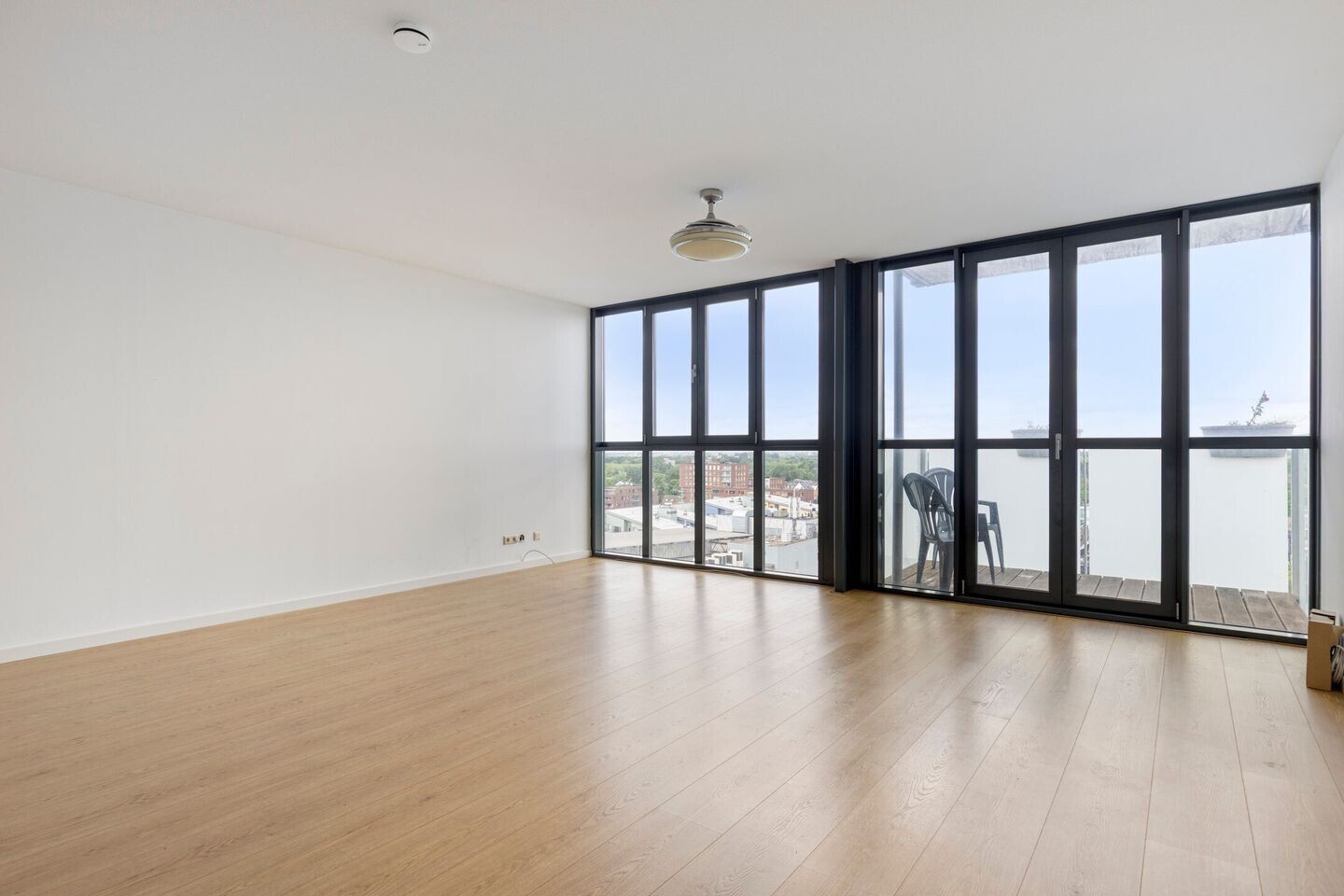 Appartement te koop: Raadhuisplein 172, Hoofddorp