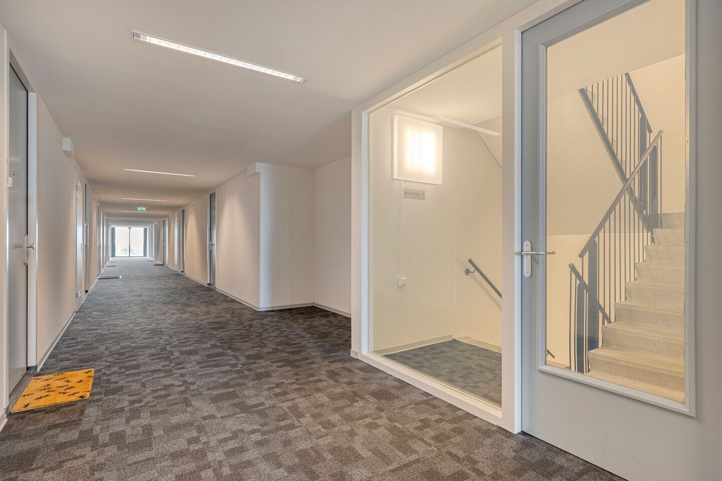 Appartement te koop: Raadhuisplein 172, Hoofddorp