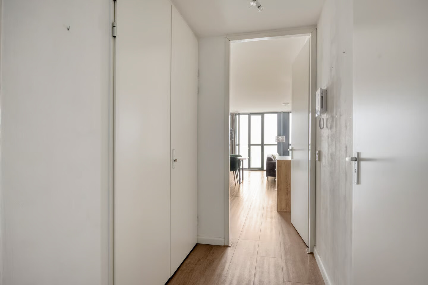 Appartement te koop: Raadhuisplein 216, Hoofddorp