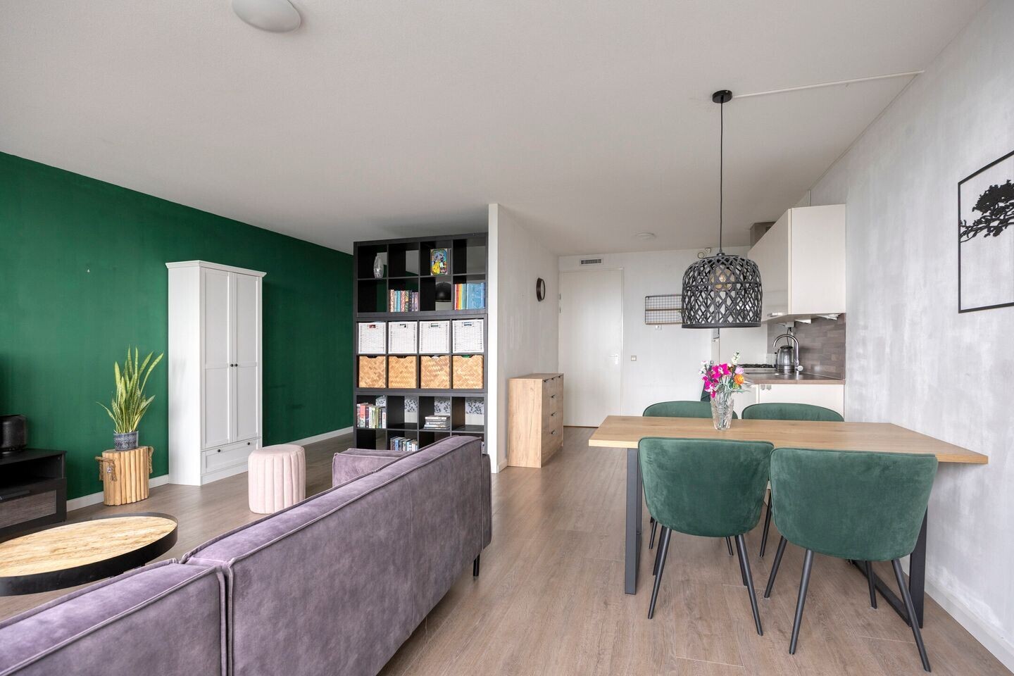 Appartement te koop: Raadhuisplein 216, Hoofddorp