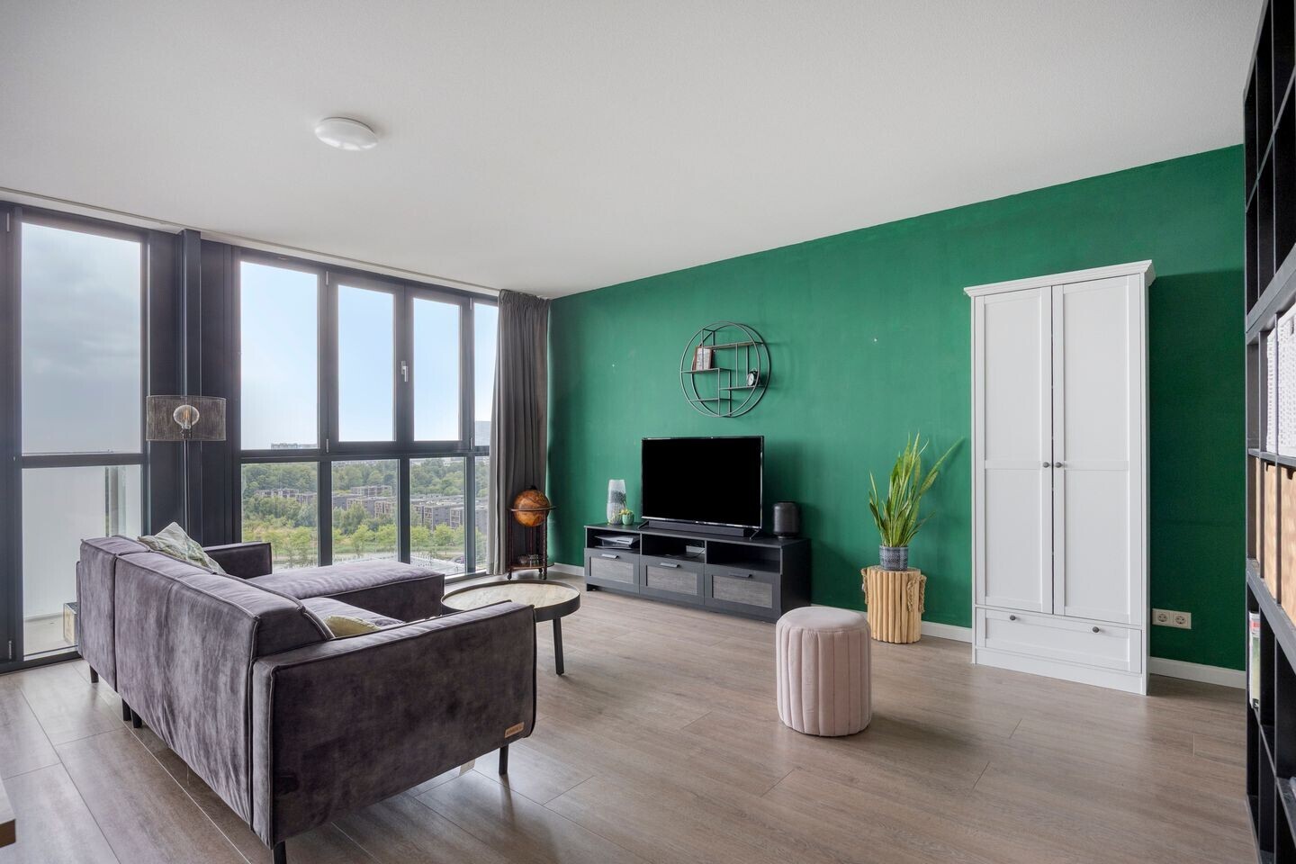 Appartement te koop: Raadhuisplein 216, Hoofddorp