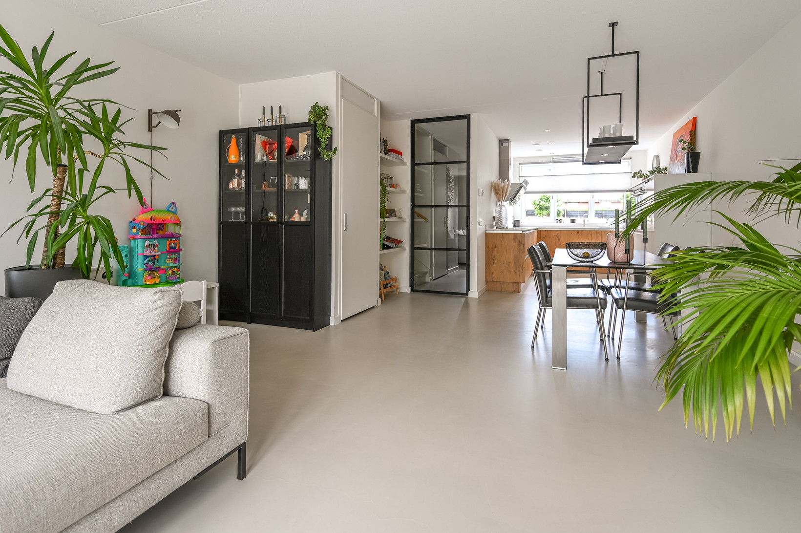 Tussenwoning te koop: IJweg 1167D, Hoofddorp
