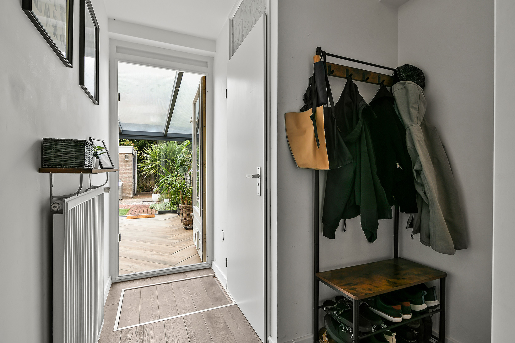 Tussenwoning te koop: Zandbos 139, Hoofddorp