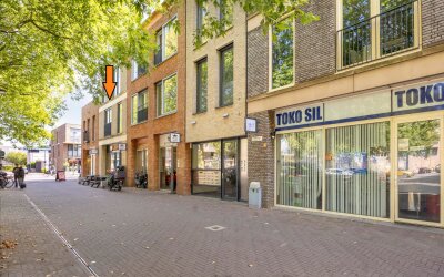 Almkerkplein 8