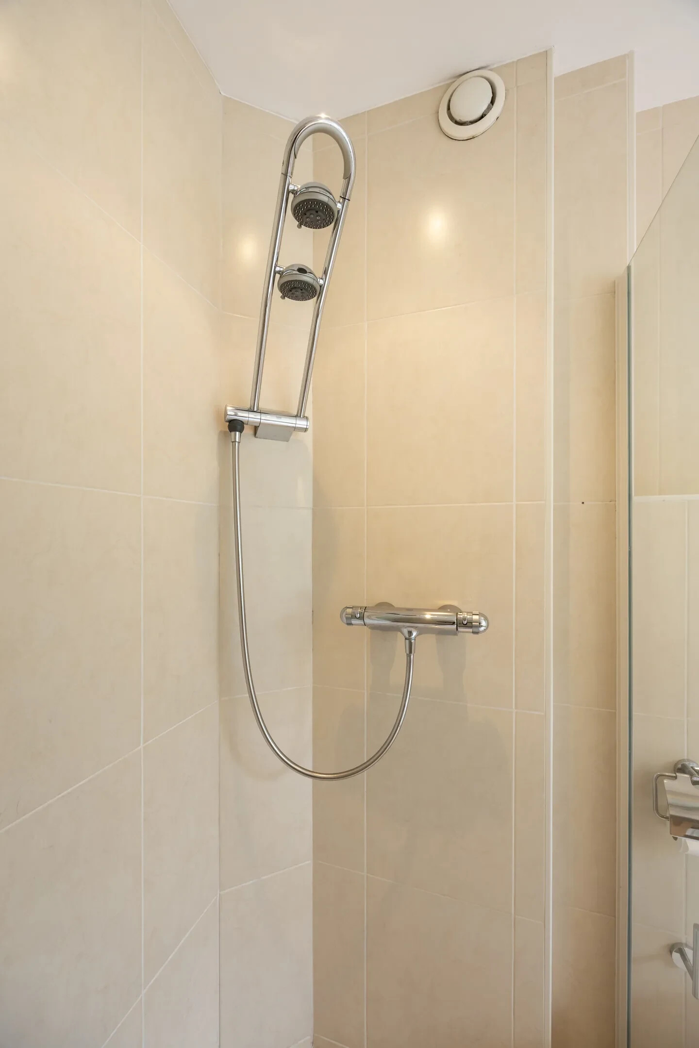Tussenwoning te koop: Willemsbos 39, Hoofddorp
