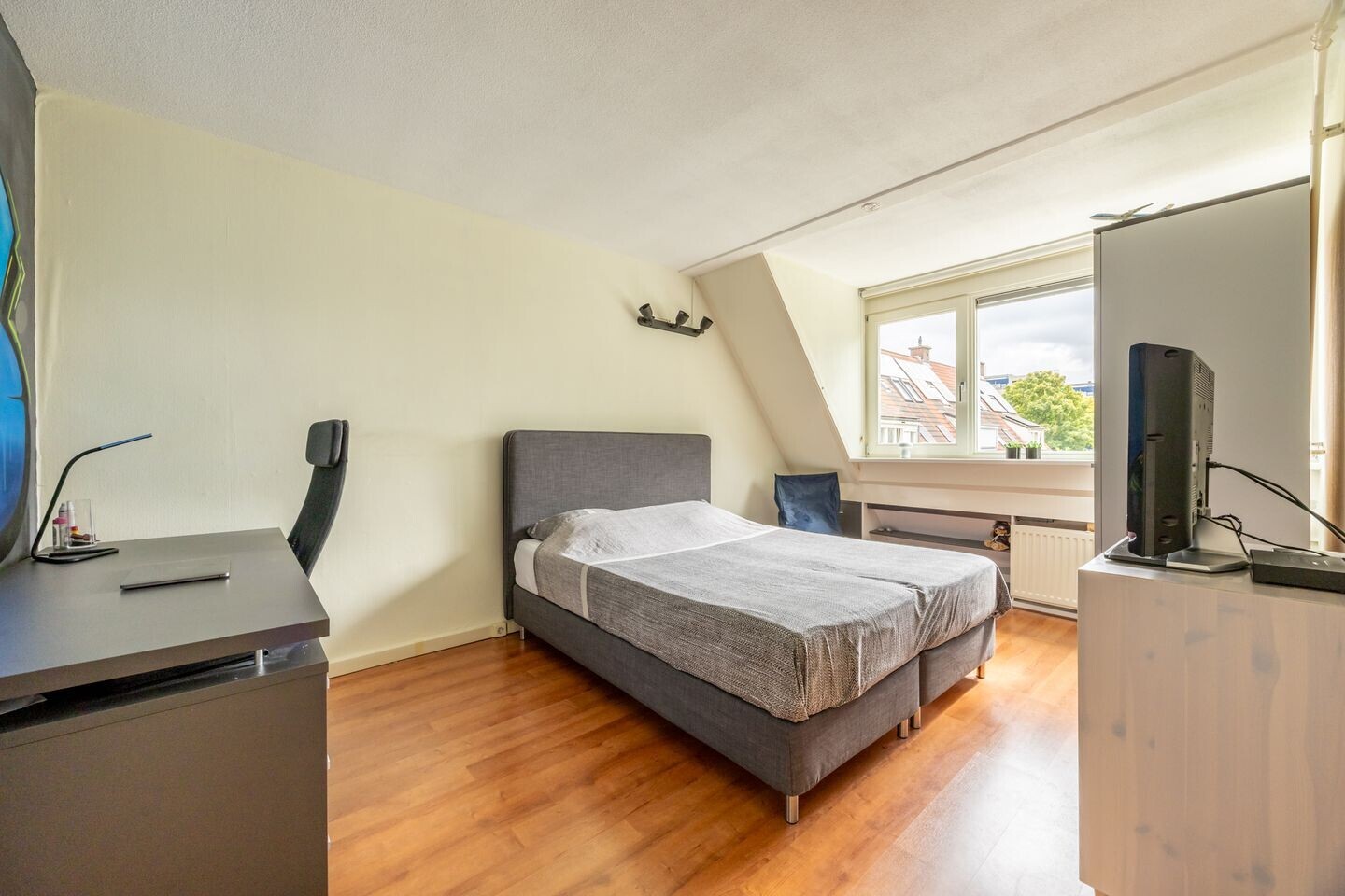 Tussenwoning te koop: Willemsbos 39, Hoofddorp