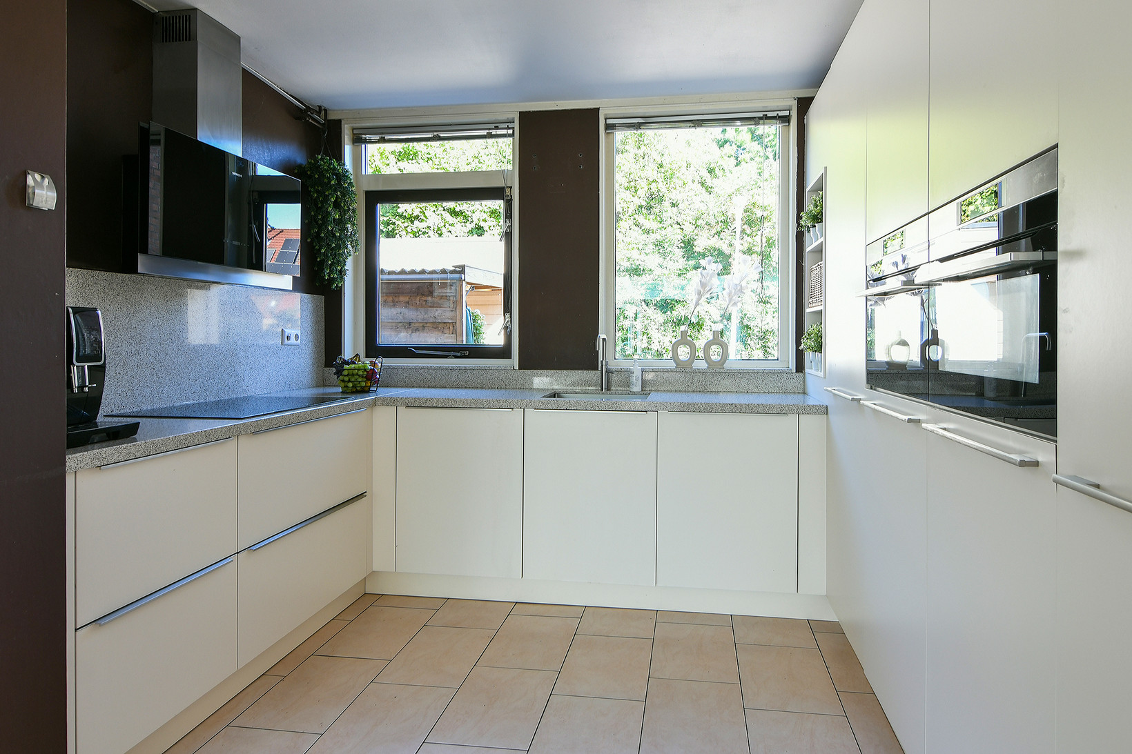 Tussenwoning te koop: Zalkerbos 35, Hoofddorp