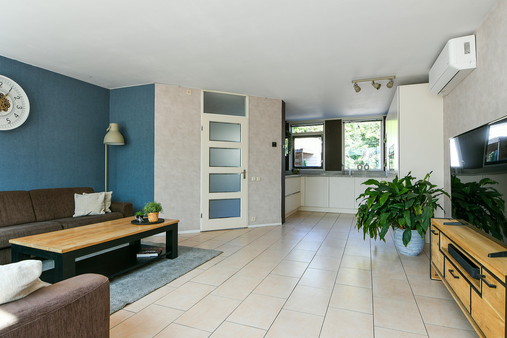 Tussenwoning te koop: Zalkerbos 35, Hoofddorp