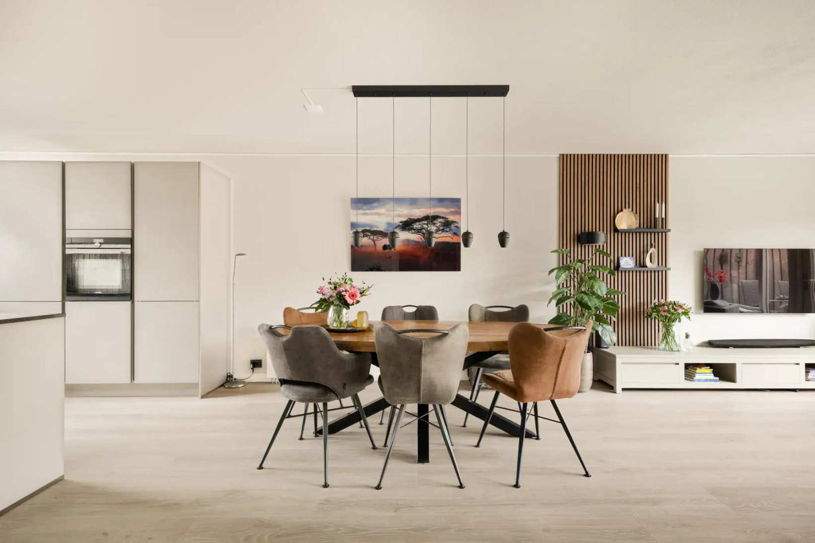 Tussenwoning te koop: Stuttebos 3, Hoofddorp
