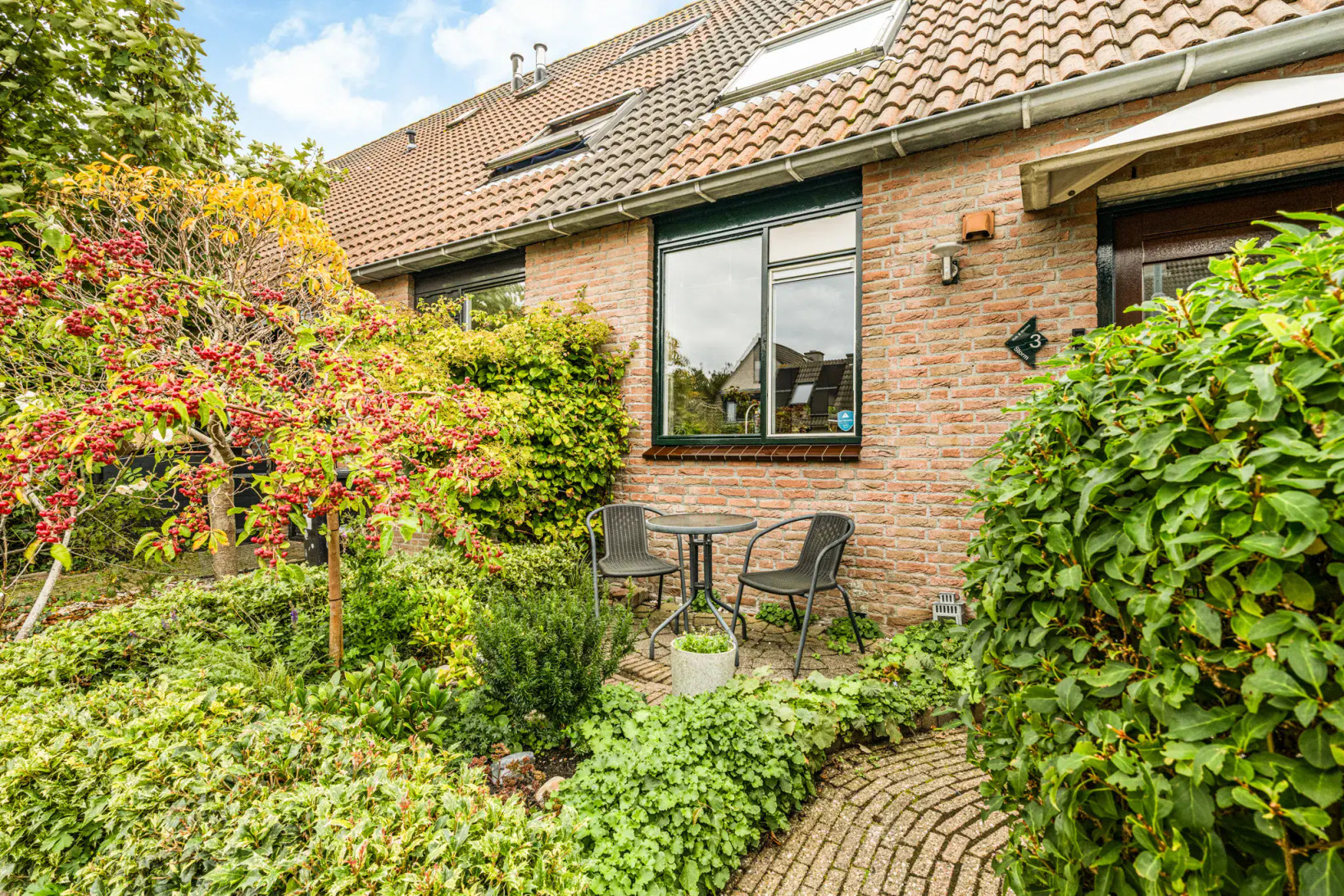 Tussenwoning te koop: Stuttebos 3, Hoofddorp