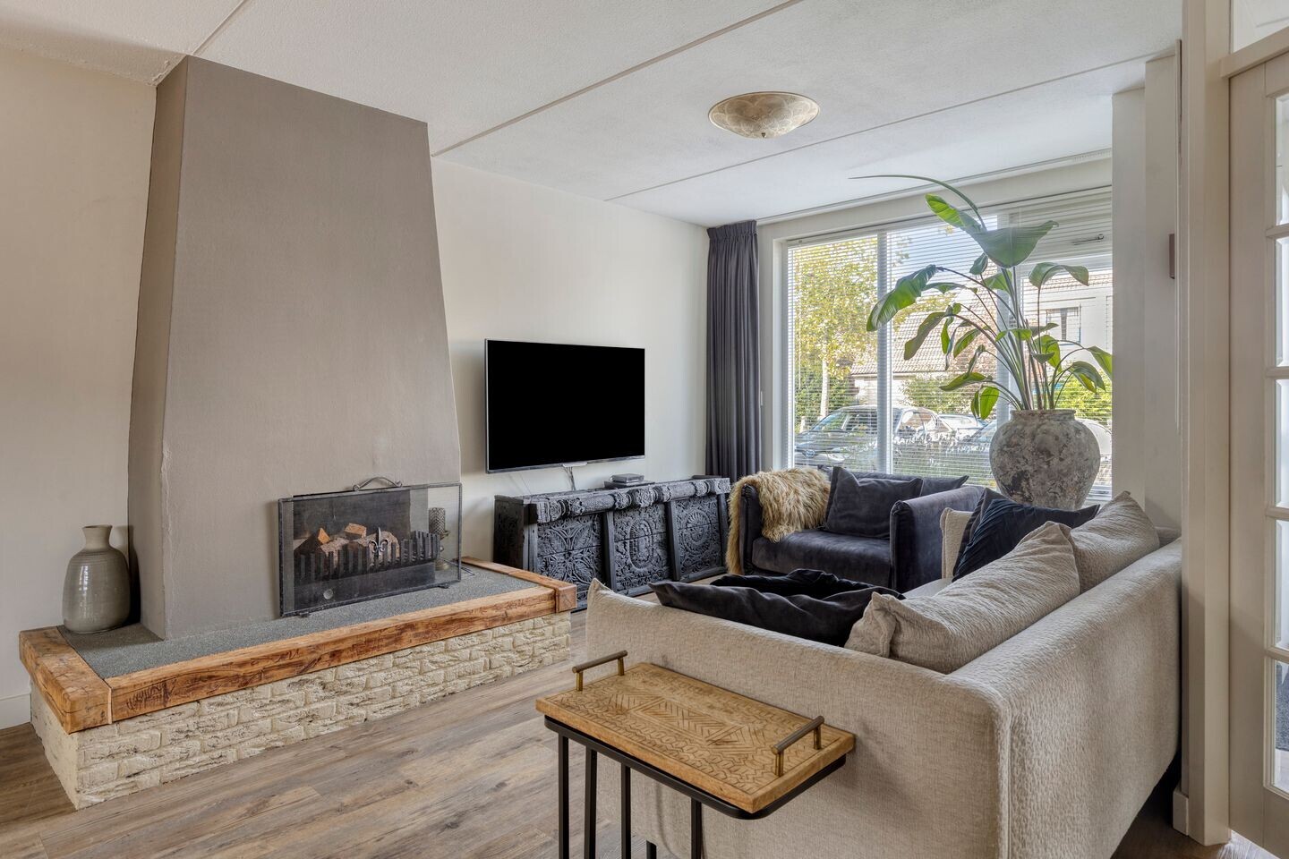 Tussenwoning te koop: Mastbos 76, Hoofddorp