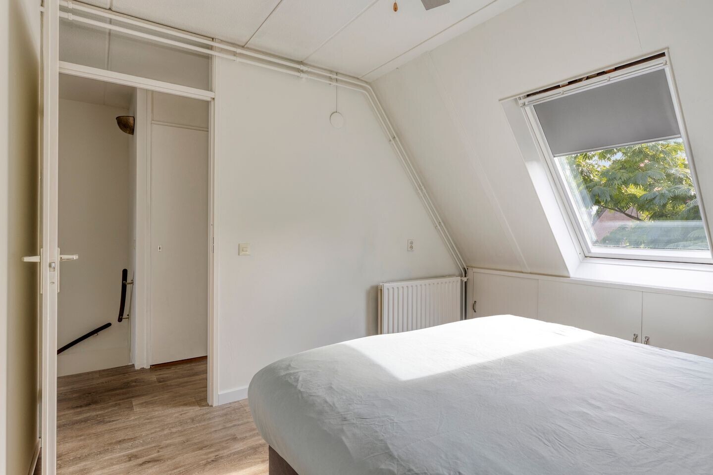 Tussenwoning te koop: Mastbos 76, Hoofddorp