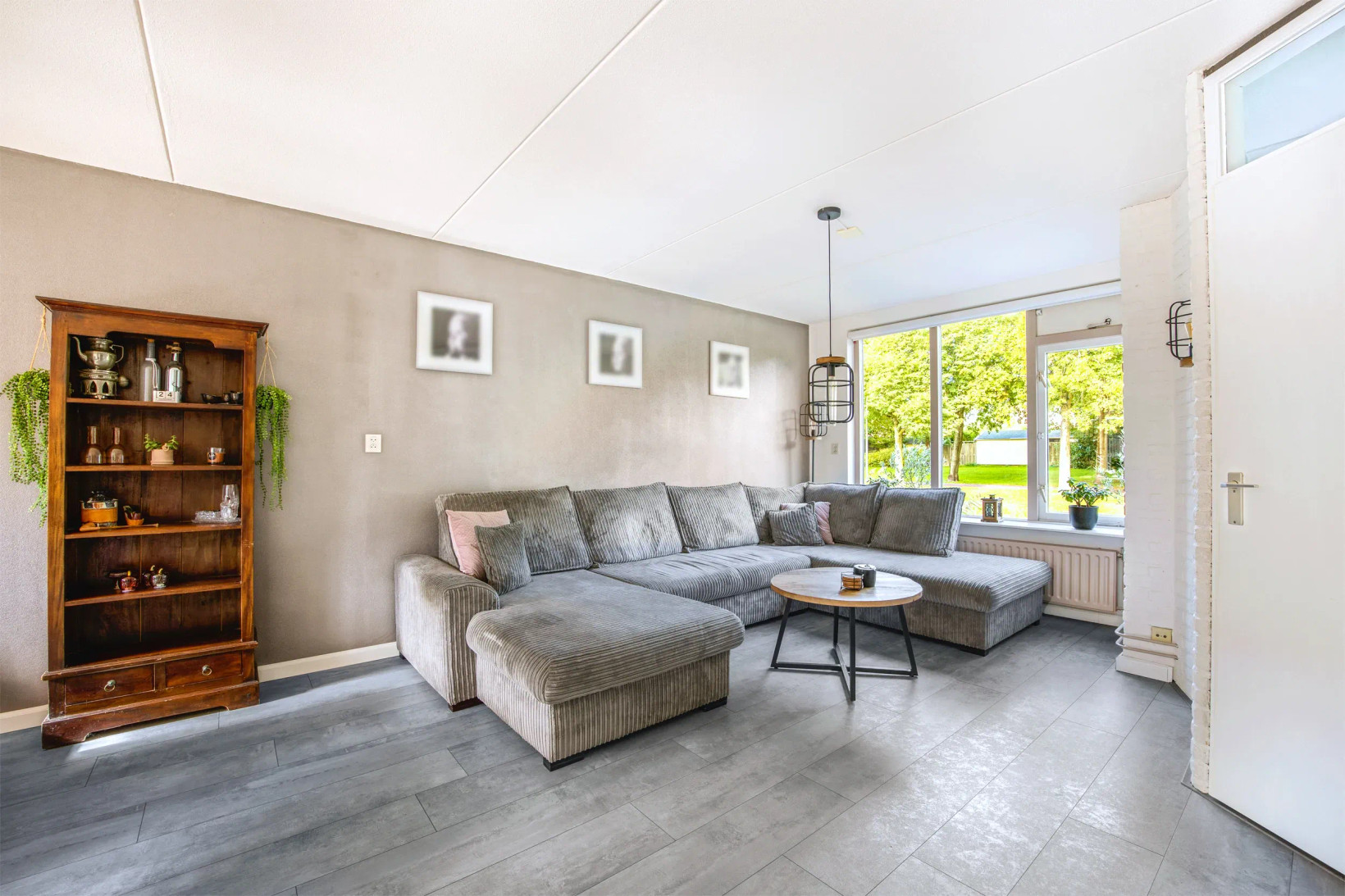 Tussenwoning te koop: Bunderbos 128, Hoofddorp