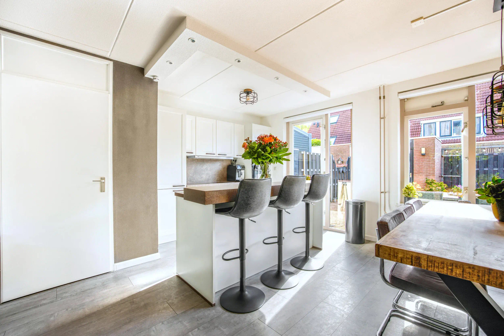 Tussenwoning te koop: Bunderbos 128, Hoofddorp