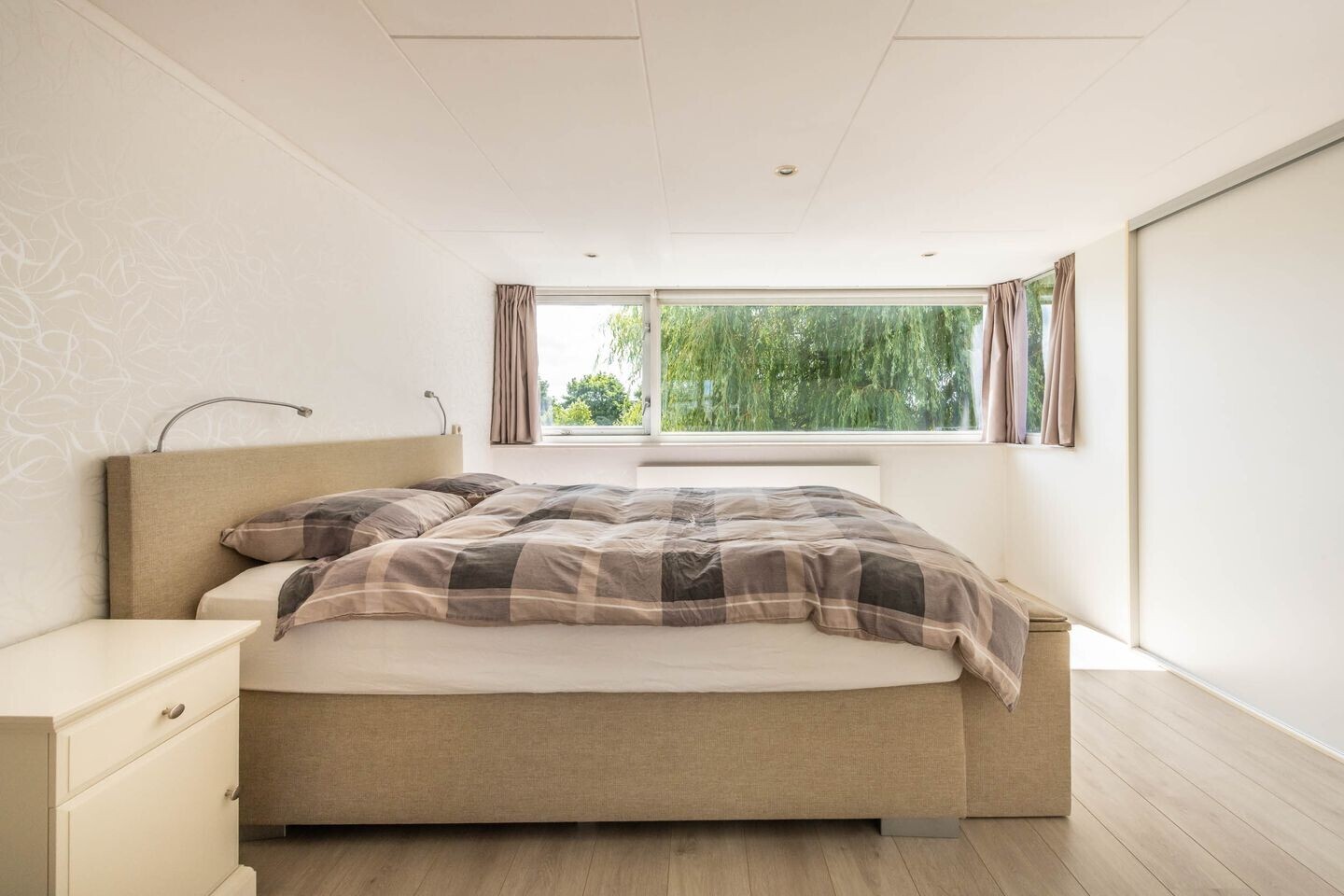 Tussenwoning te koop: Westhove 24, Hoofddorp